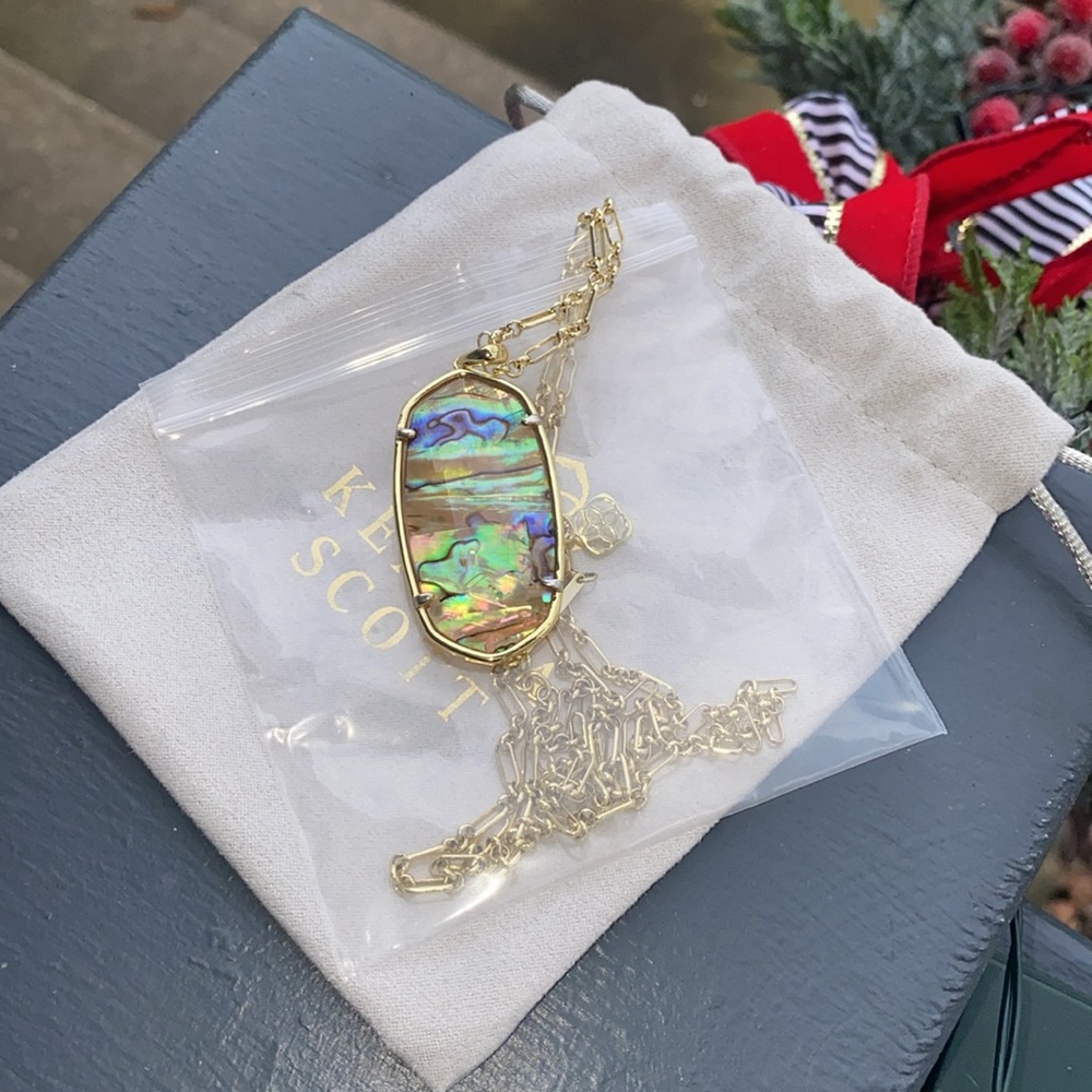 KENDRA SCOTT WHITE ABALONE LONG PENDANT NECKLACE